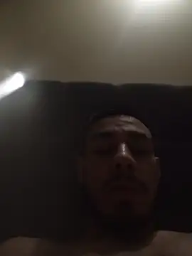 Taylor_DiamondBoy webcam