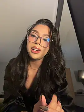 Samantha_Bernardo webcam