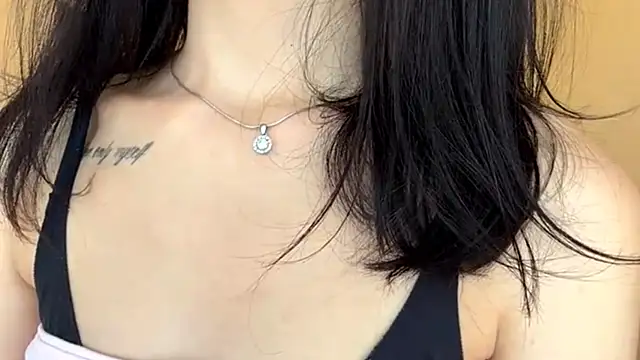 LivianDivorce webcam