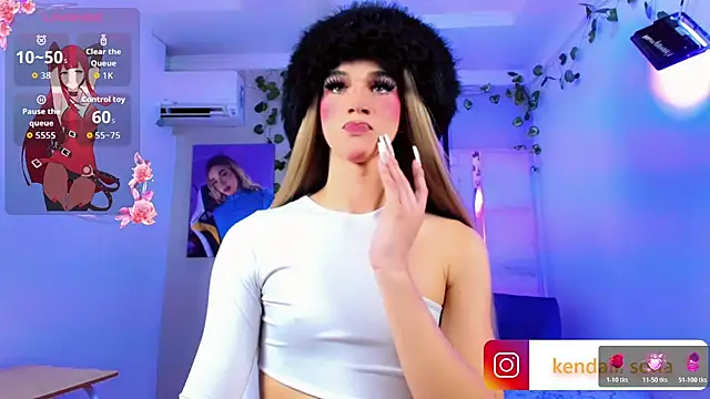 Sophiaa_doll_ webcam