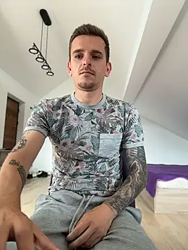 Huge_cock22cm