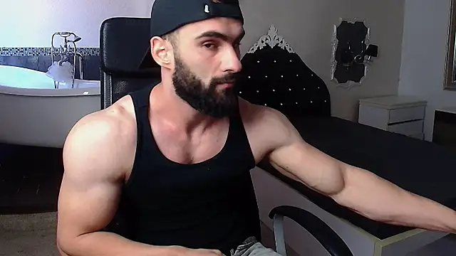 micahlane (M young) - I m 14 days out from Olympia amateur