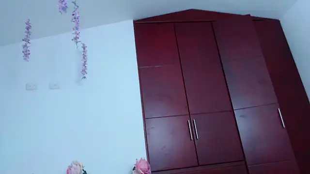 Sarabubbie webcam
