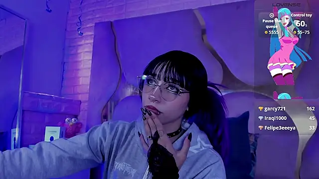 Niina_sssy webcam