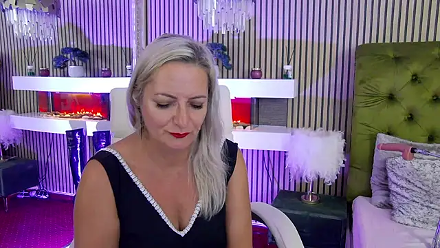 LadyTouch webcam