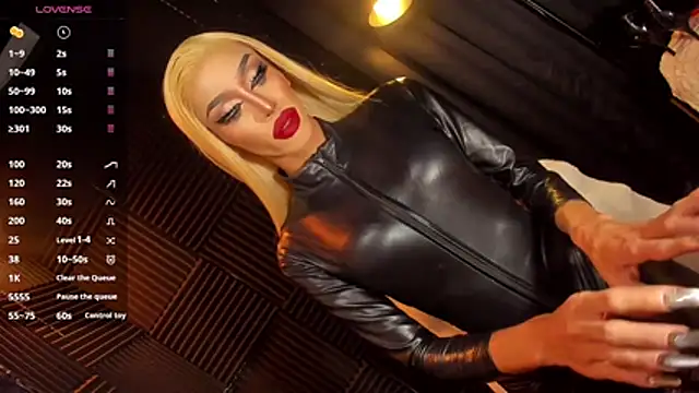 limitlessgoddes_mistress webcam