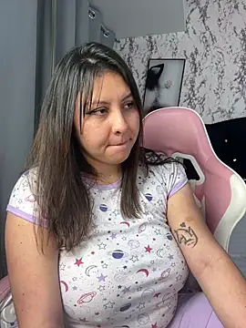 Larissa_Antonella webcam