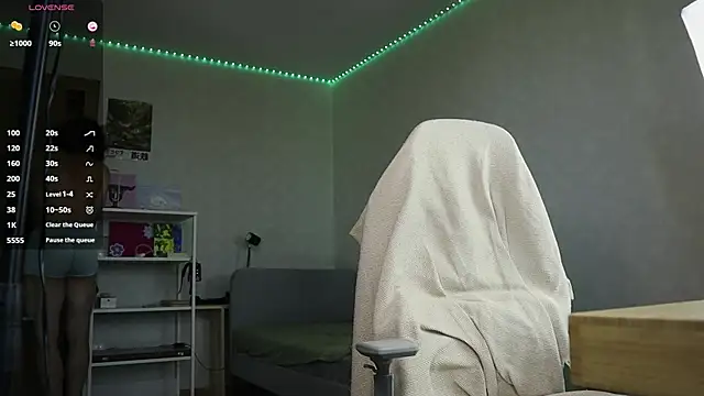 MrbigLouis live sex cam
