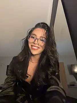 Samantha_Bernardo