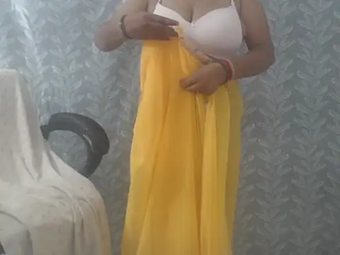 cute-priy webcam