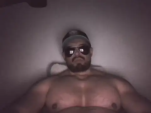 marcus002001 webcam