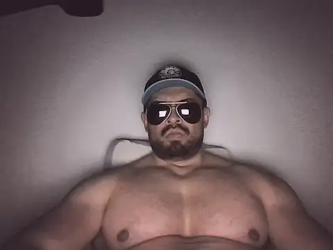 marcus002001 webcam