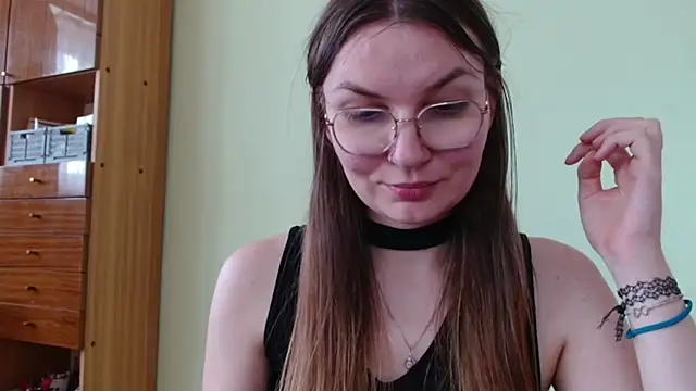 LooveELLYx live webcam