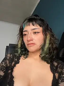 baby_akuma_ webcam
