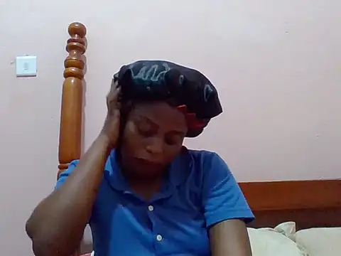 sweetbabra1 webcam