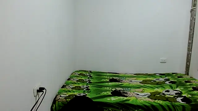 estefania224 webcam