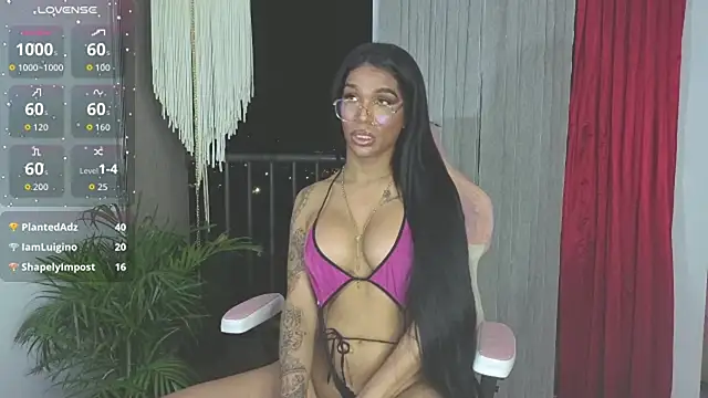 Queen_Morena webcam