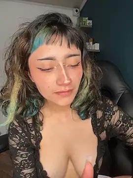 baby_akuma_ webcam