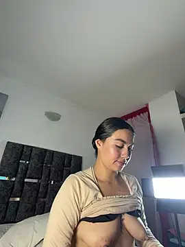 Natasharuso webcam