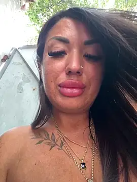 RuslanaXX webcam