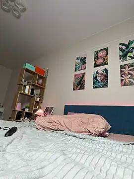 BritneyLix webcam