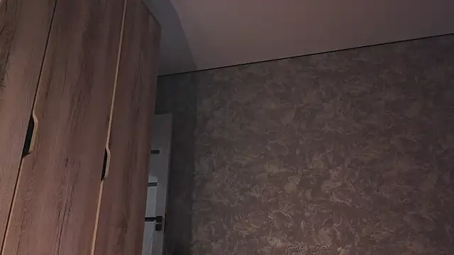 Mia_Luw webcam