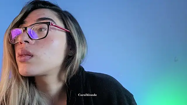 Carolblonde webcam