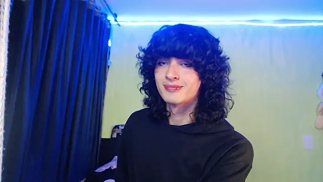 Naomi_uwu webcam