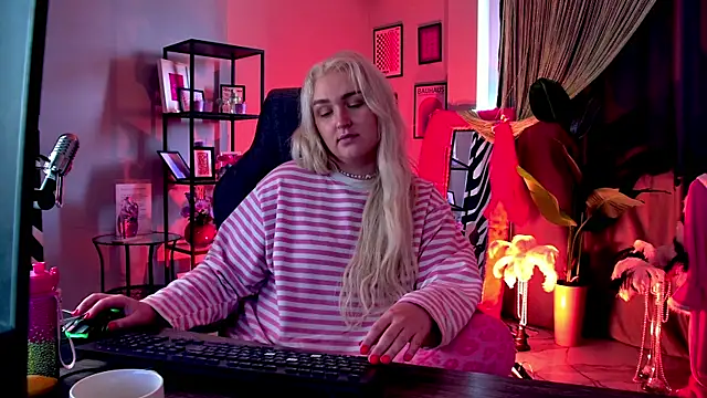 AmelieRowan webcam