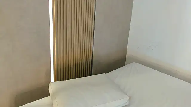 ana_polk webcam