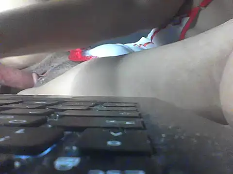 VelvetRose77 webcam