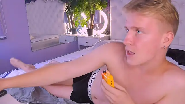 _alexhot_ (M young) - Cum show