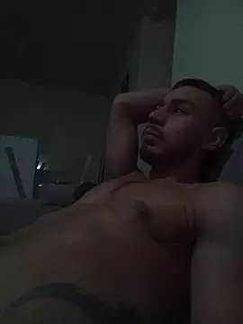 Taylor_DiamondBoy webcam
