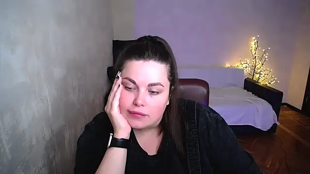 Emily_Mo webcam