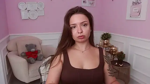 LucySkilar webcam