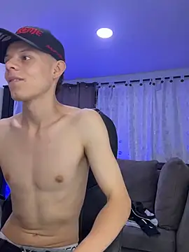 Matthew_632 webcam