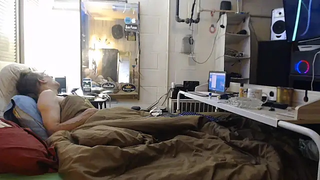 Puff0169 webcam