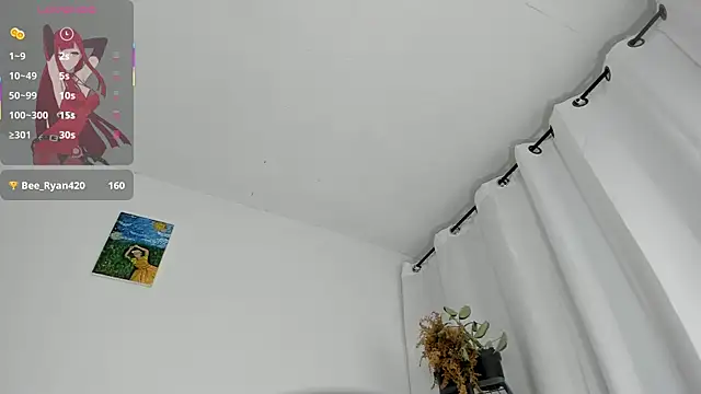 Mia-Valeria- webcam