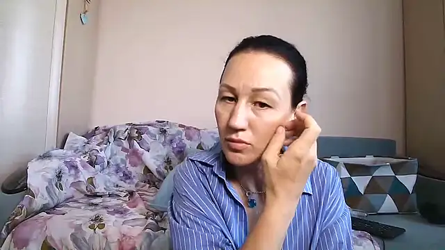 PrivateVelvetXX webcam