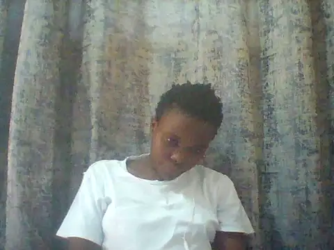 tina_2030 webcam