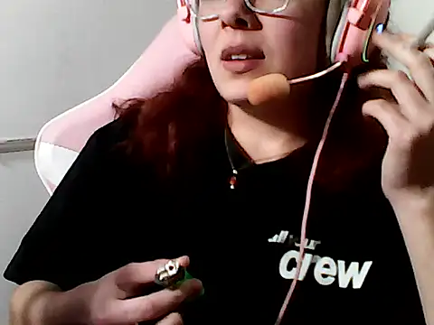 Owly_bloom webcam
