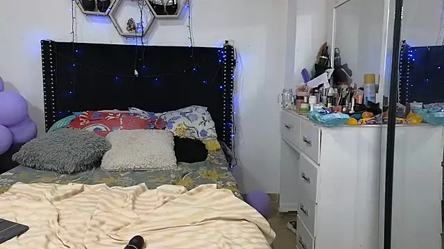 charlotte_077 webcam
