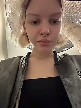 AshleyMur webcam