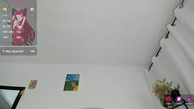 Mia-Valeria- webcam