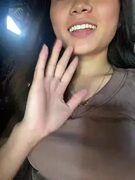 Emmi_cute9x webcam