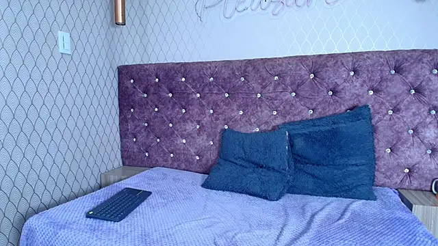 VALENTINA3x webcam