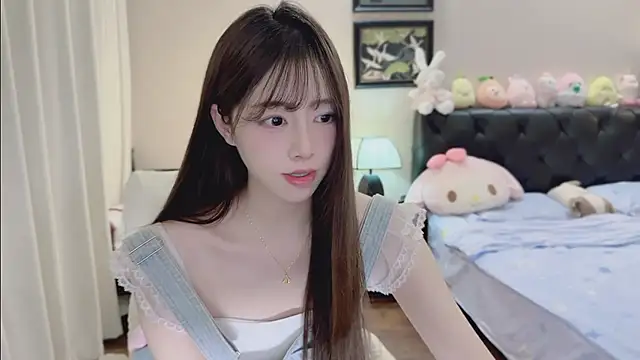 Evacute-top webcam