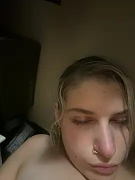 SassynNatty webcam