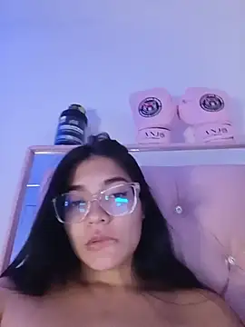 Jackelin21 webcam