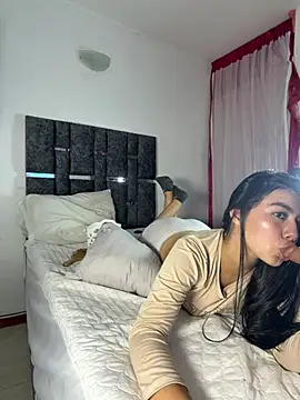 Natasharuso webcam